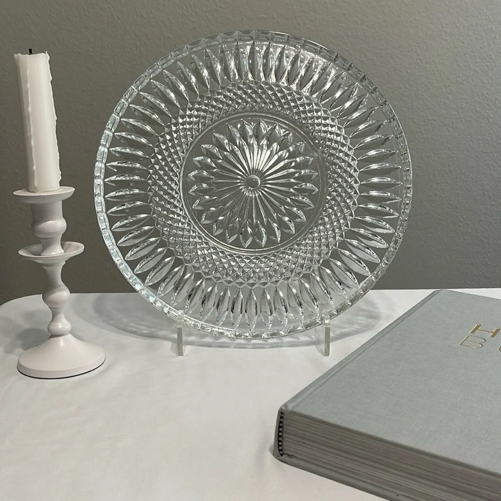 Williams Sonoma Crystal 11” Round Serving Plate – Elegant Entertaining
